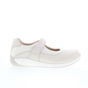 Drew Womens Trust Beige Shoes (NWT)